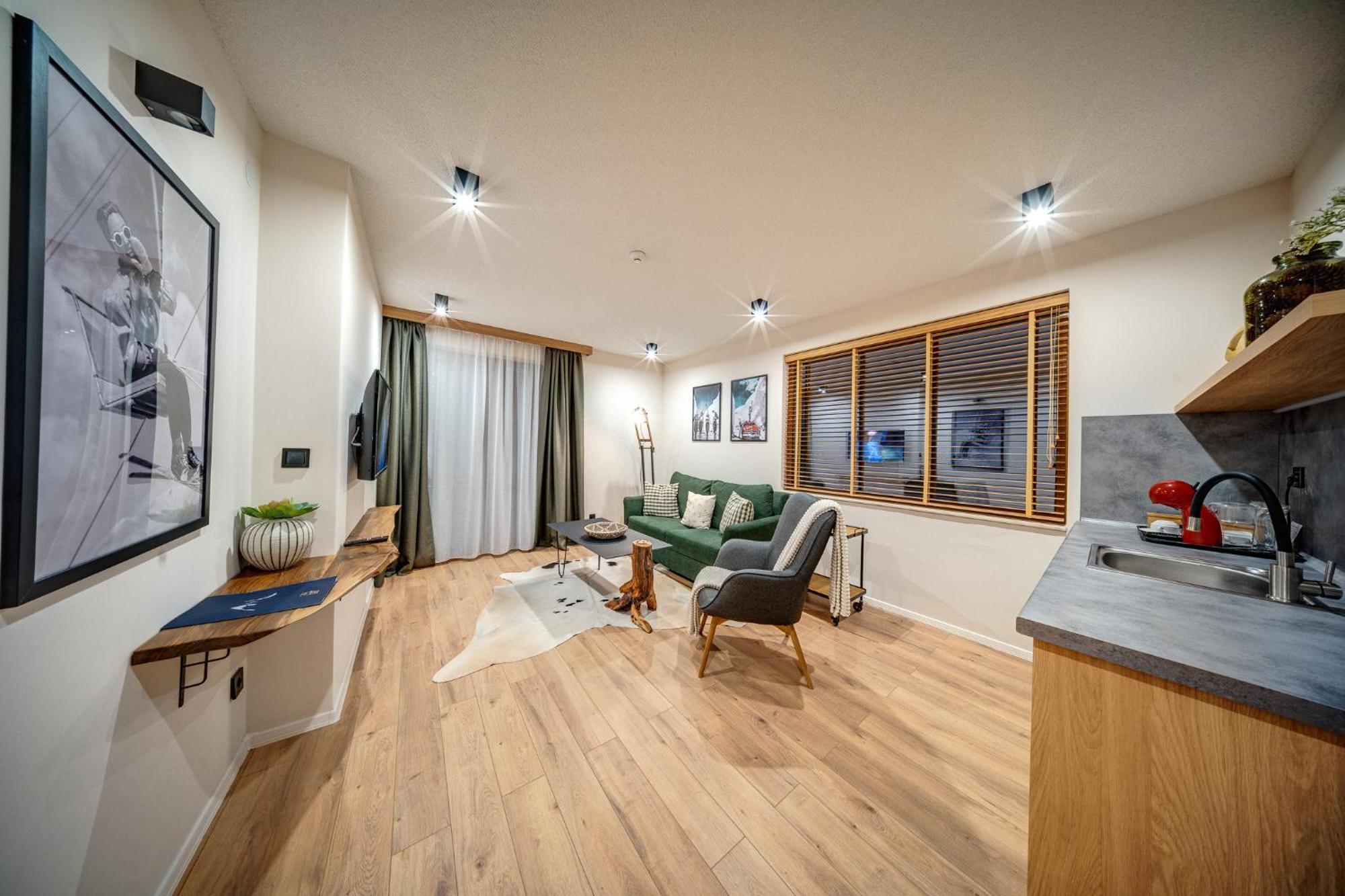 Mountain Lake Hotel Smolyan Ngoại thất bức ảnh
